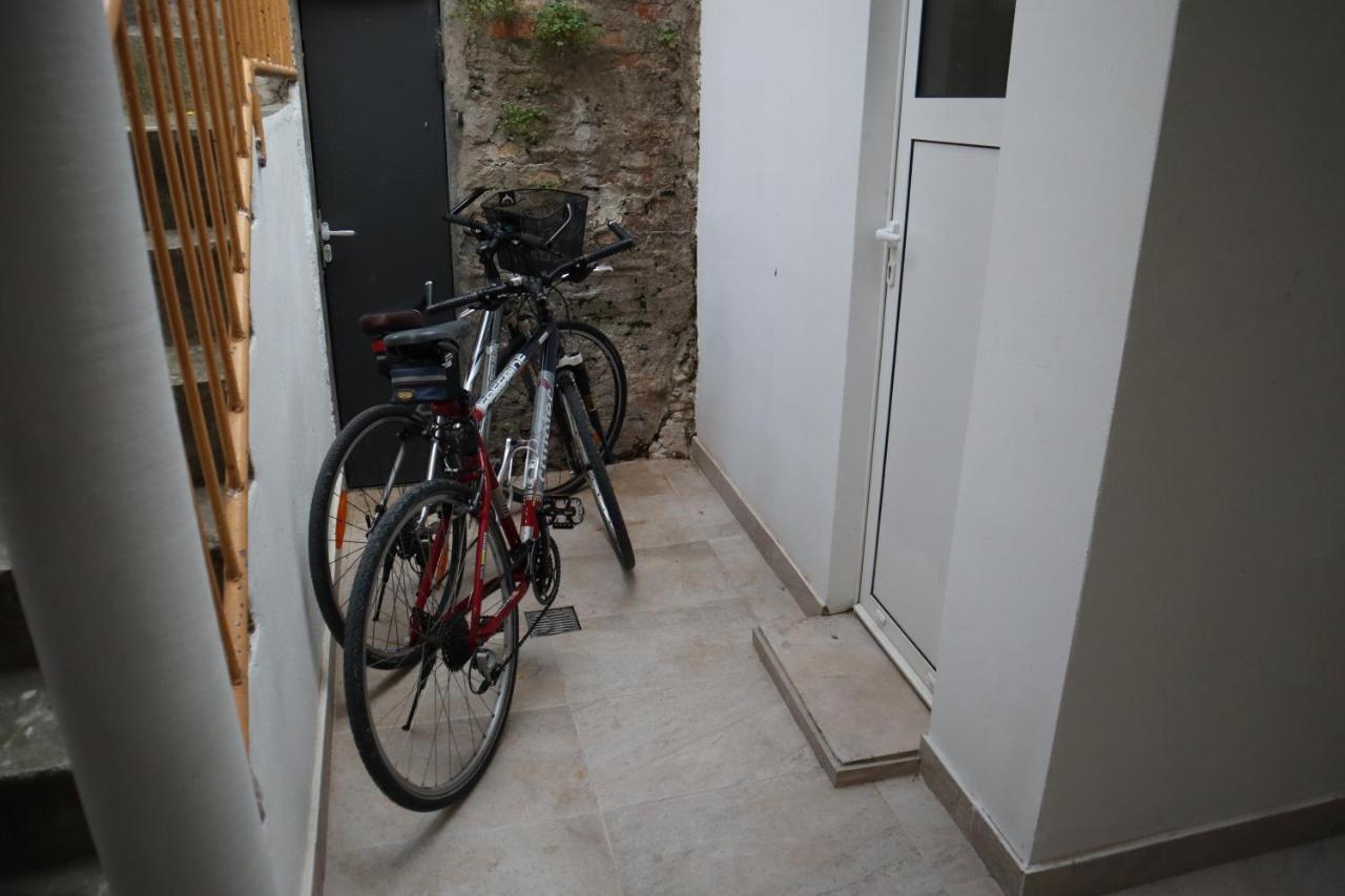 Apartments Iva Und Franka Omiš Dış mekan fotoğraf