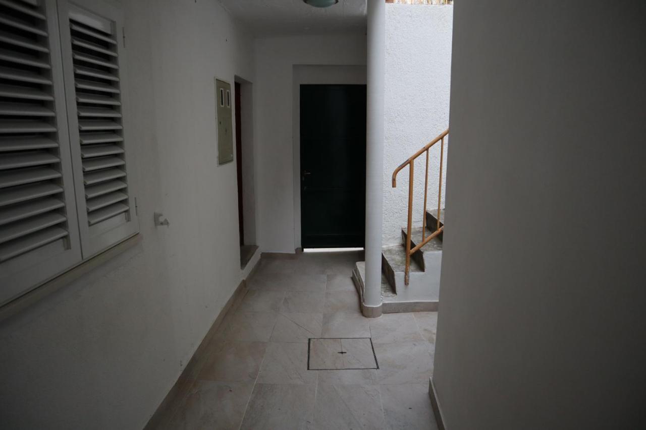 Apartments Iva Und Franka Omiš Dış mekan fotoğraf